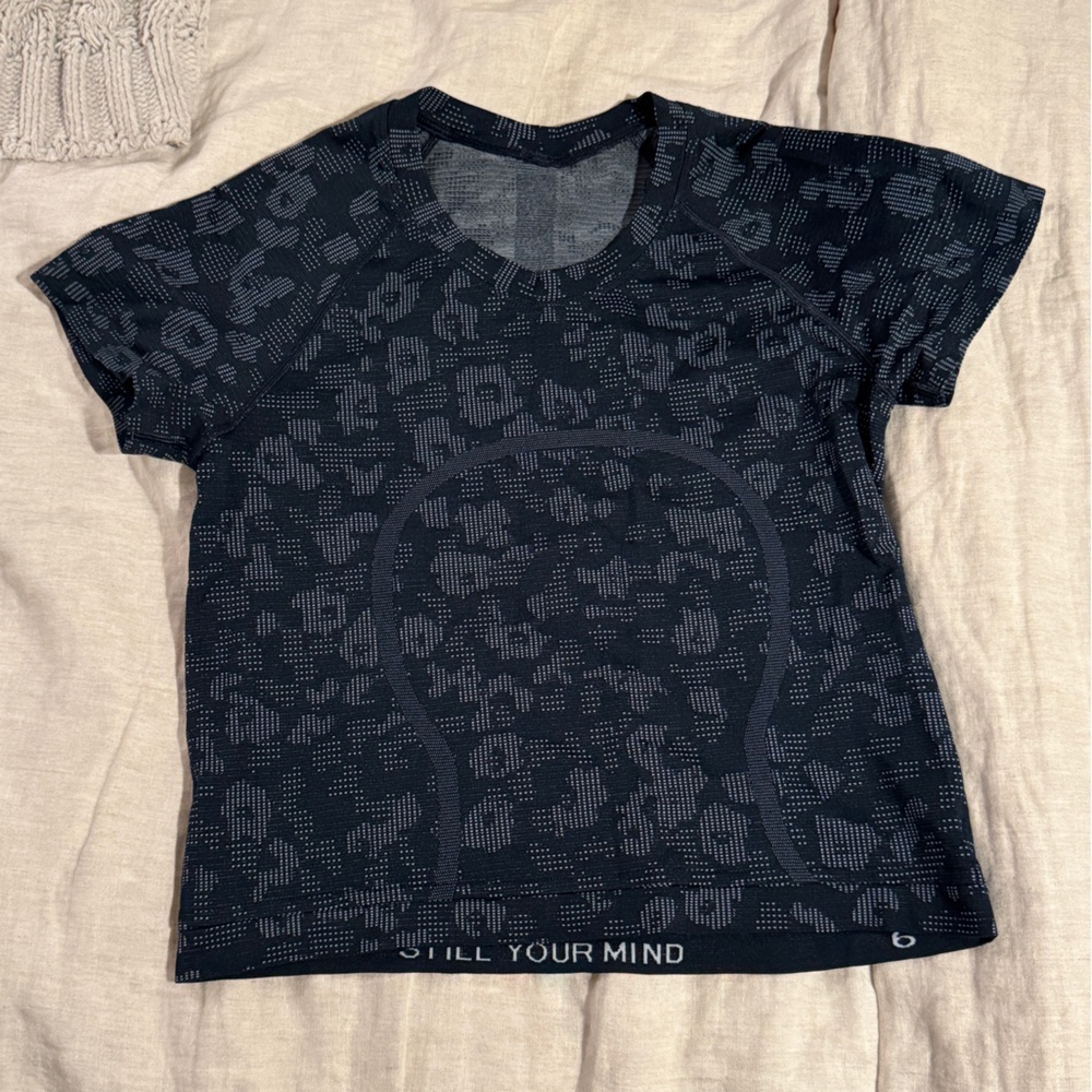 Lululemon swiftly tee